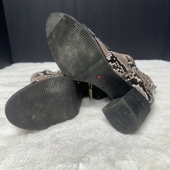 Blondo Waterproof Ankle Boots With Heel Zip Closure Size 8 - Picture 2 of 11